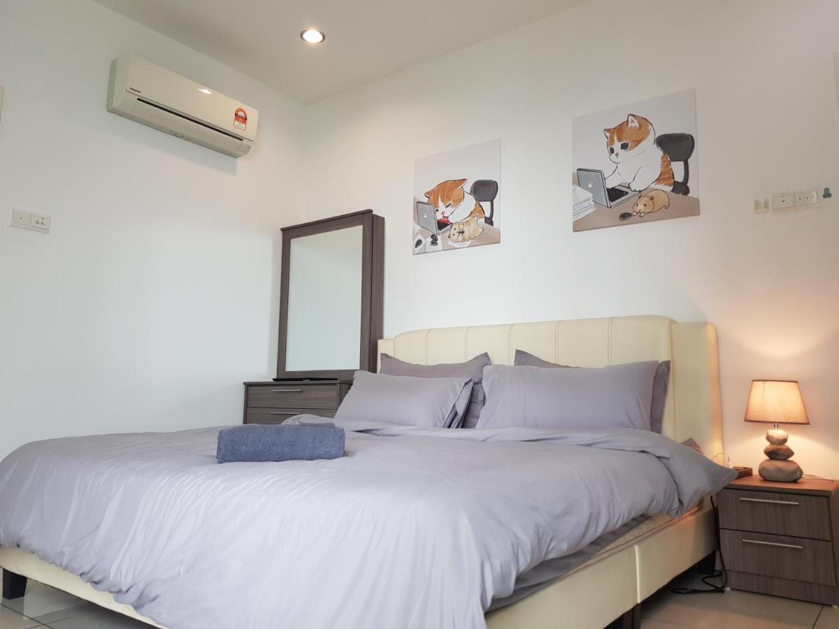 Mansion One Suite By Staycation Homestay George Town Esterno foto