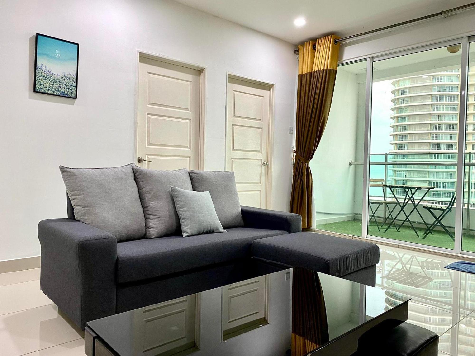 Mansion One Suite By Staycation Homestay George Town Esterno foto